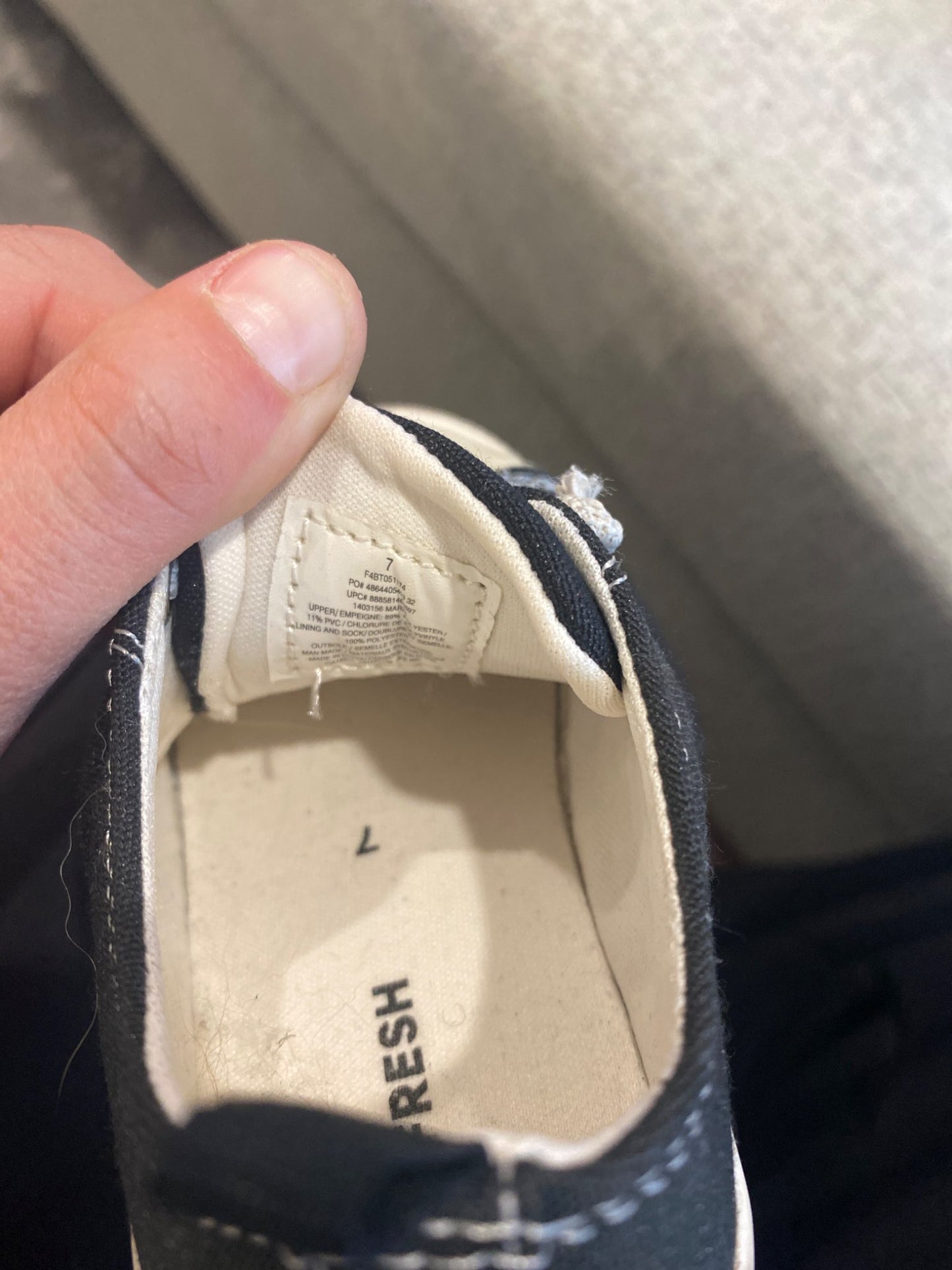 Joe Fresh Slip on shoes. Size 7, Shoes 7 (Walkers:12-24 mth)