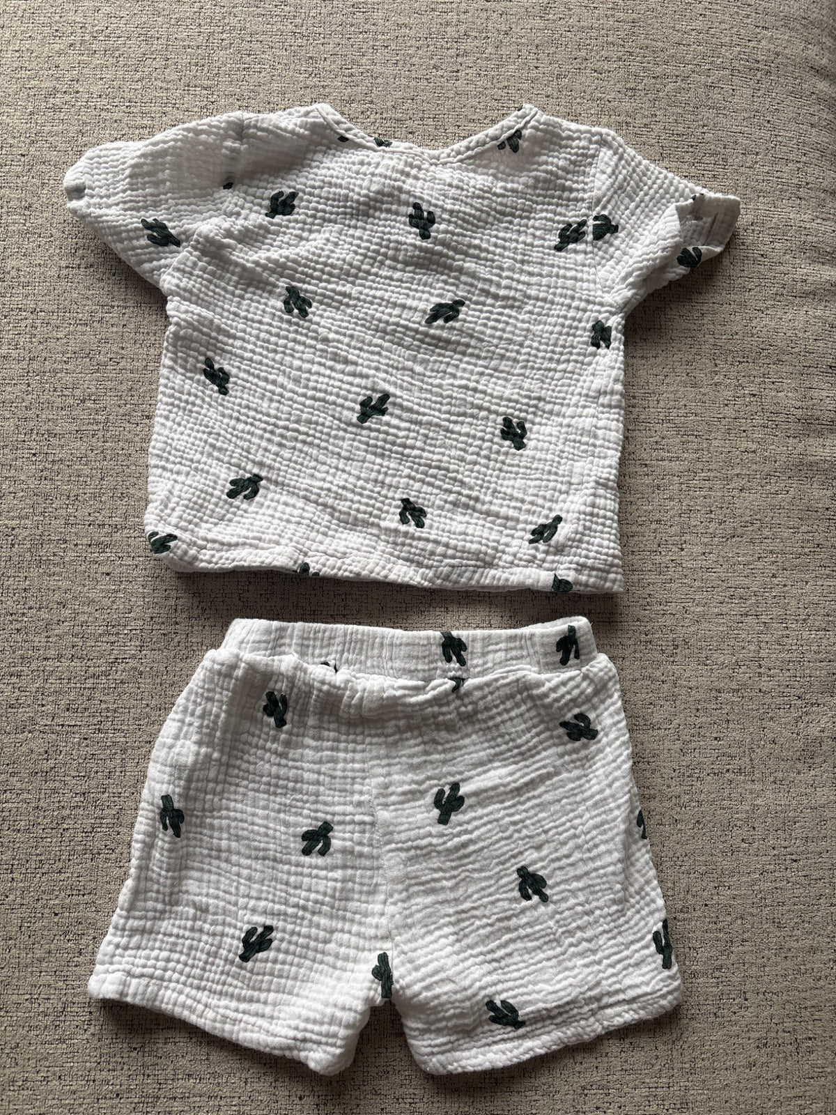 2T Summer Cactus outfit , Kids 2T