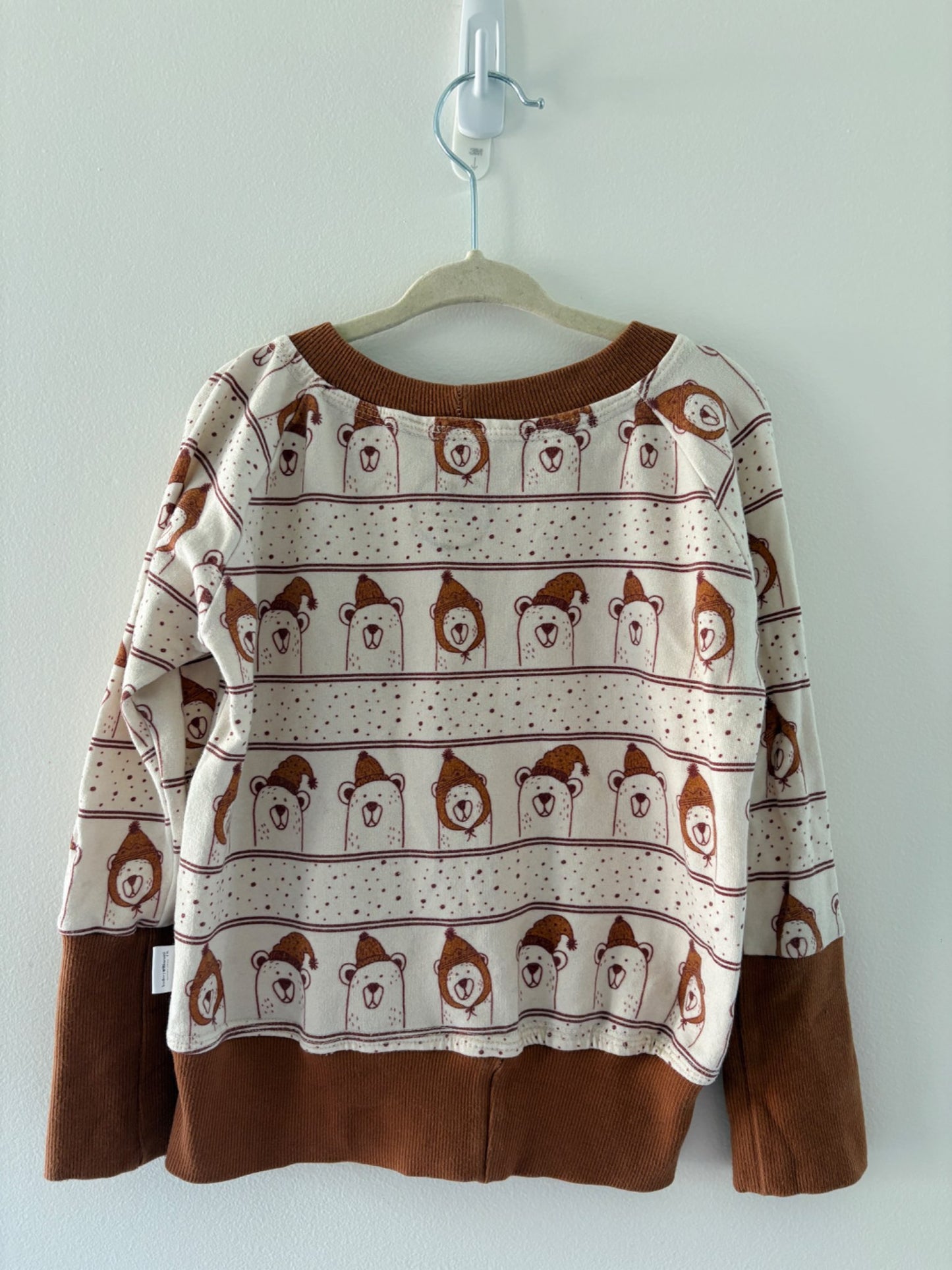 Audrey & Biscotti Small Shop (Grow w/ Me 1-3years), Kids 3T
