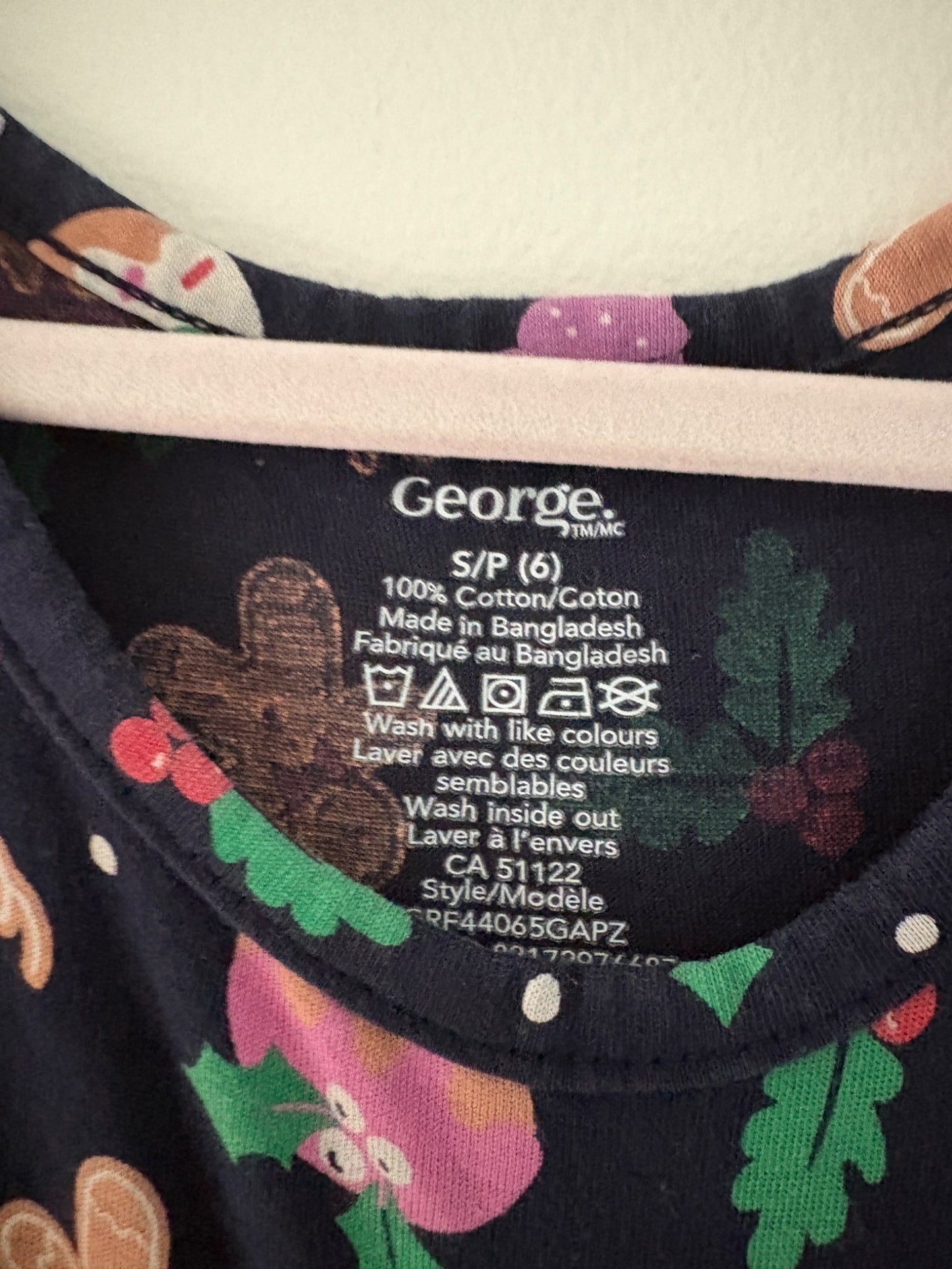 Holiday Sweets Dress (size 6) , Kids 6/6X