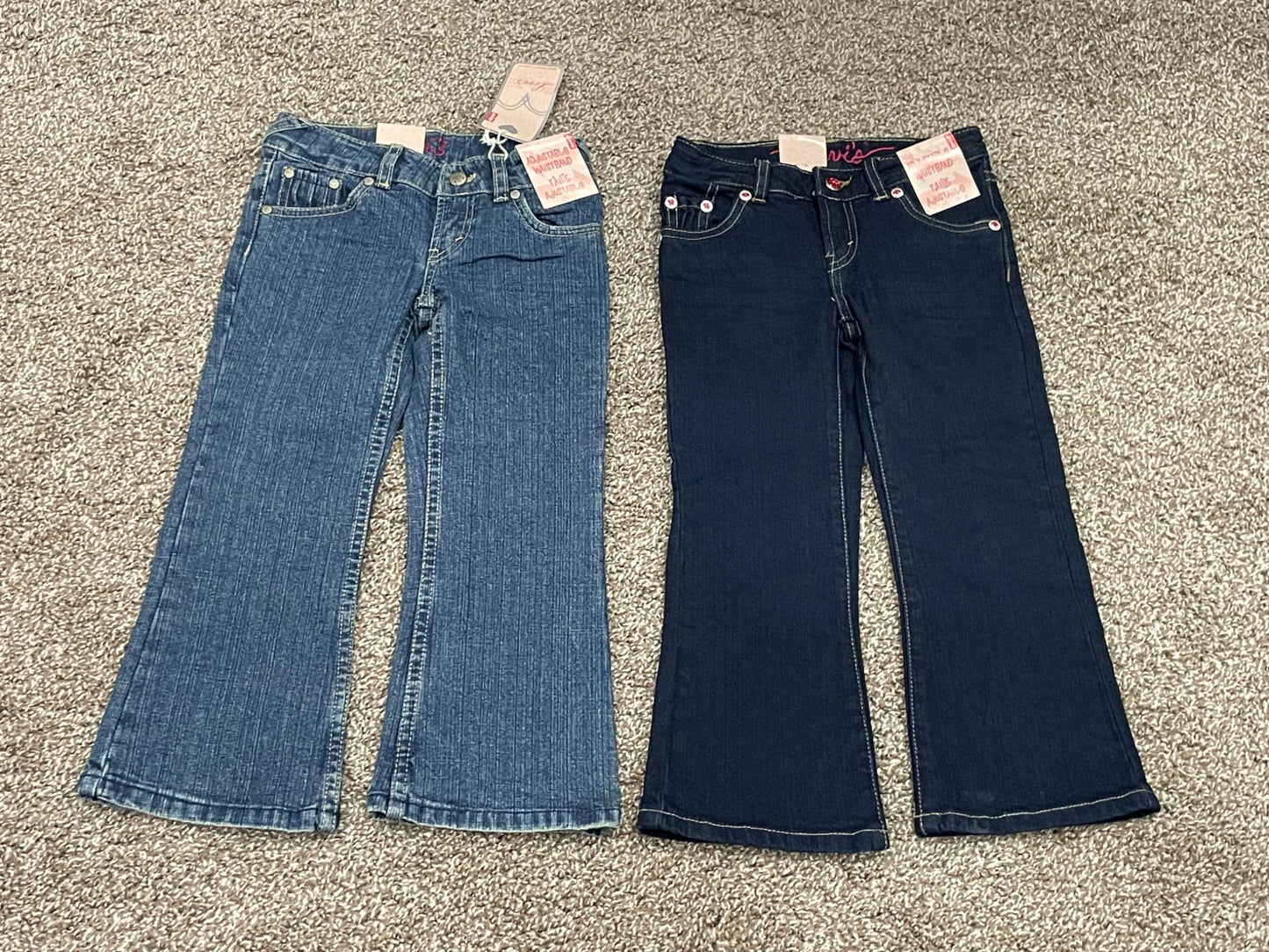 Two pairs of New Girls Levi Jeans, size 4 / 4T, New with Tag (NWT), Kids 4/4T
