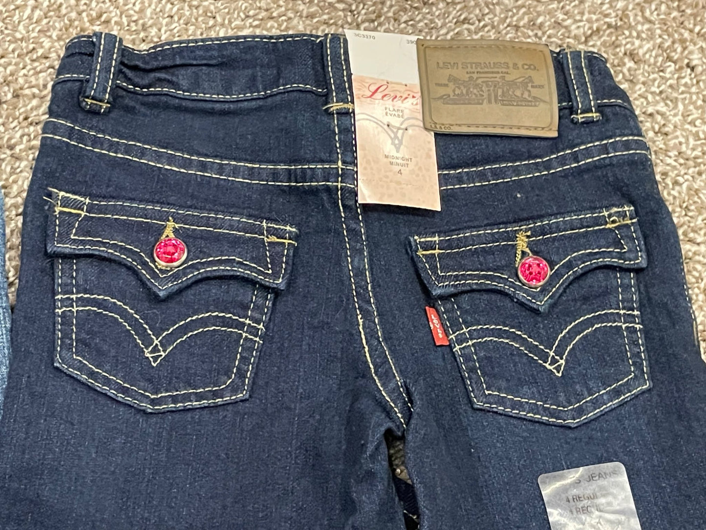 Two pairs of New Girls Levi Jeans, size 4 / 4T, New with Tag (NWT), Kids 4/4T