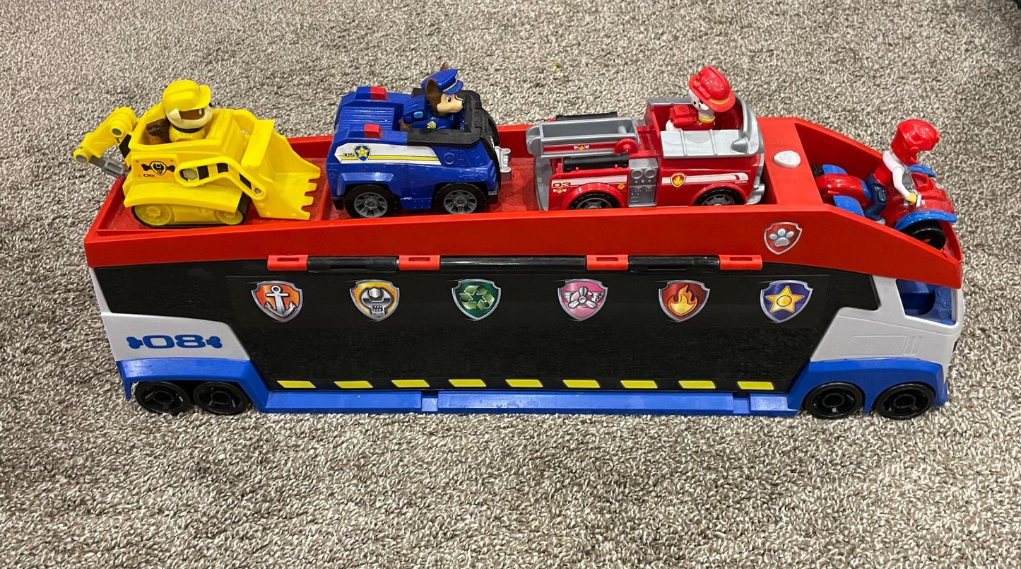 Paw Patrol Truck with 4 vehicles and characters