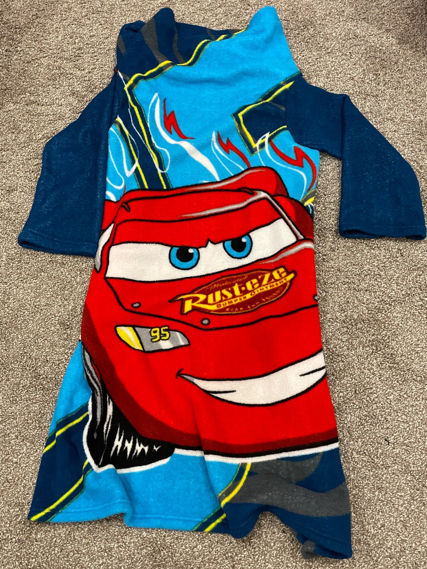 Disney Cars Wearable Blanket