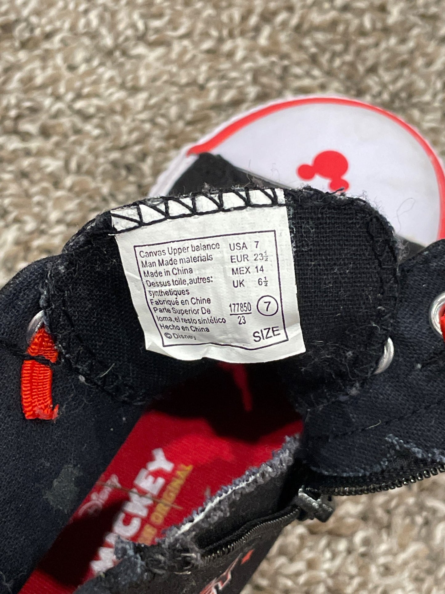 Disney Mickey Mouse Hi-top Sneakers, size 7, Excellent Used Condition (EUC), Shoes 7 (Walkers:12-24 mth)