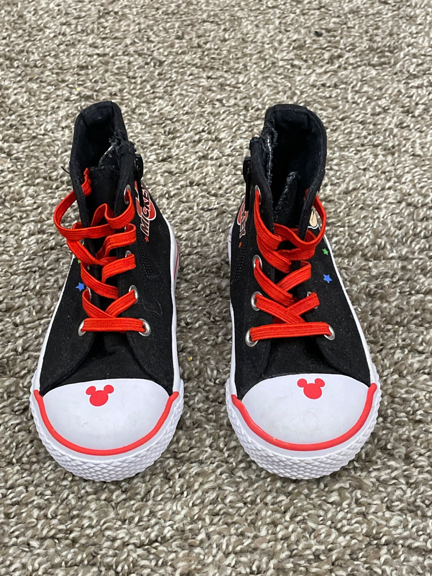 Disney Mickey Mouse Hi-top Sneakers, size 7, Excellent Used Condition (EUC), Shoes 7 (Walkers:12-24 mth)