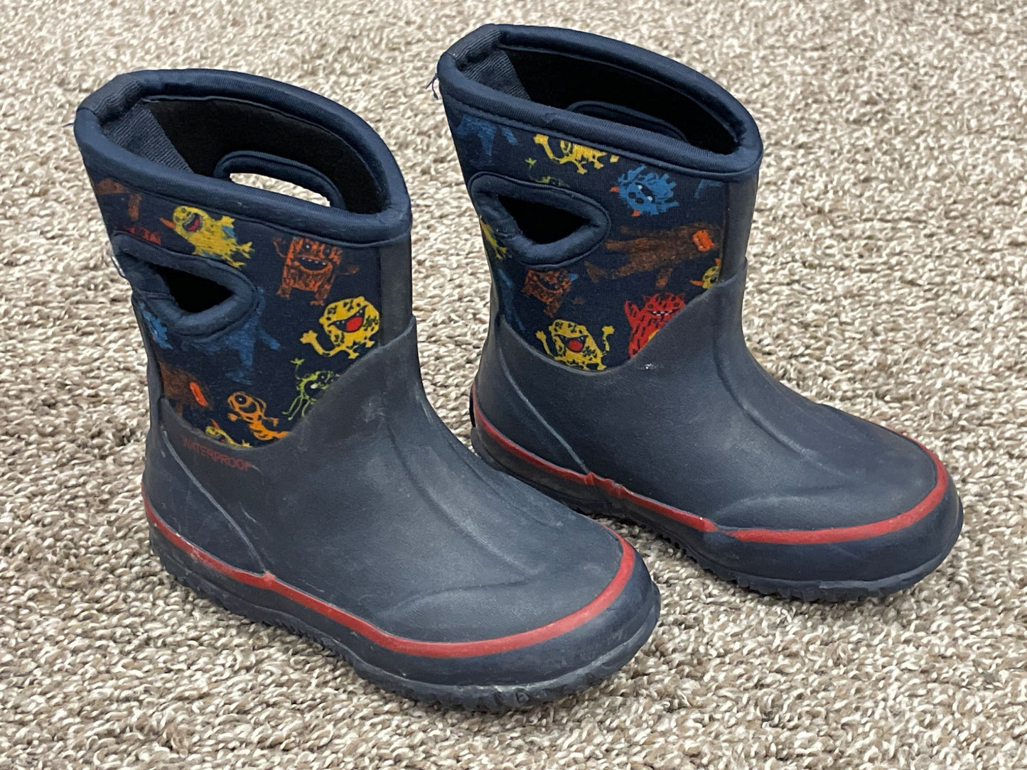 Boys Monster Element Seasonal Boots, size 8, Very Good Used Condition (VGUC), Shoes 8 (Toddler:2-4yr)