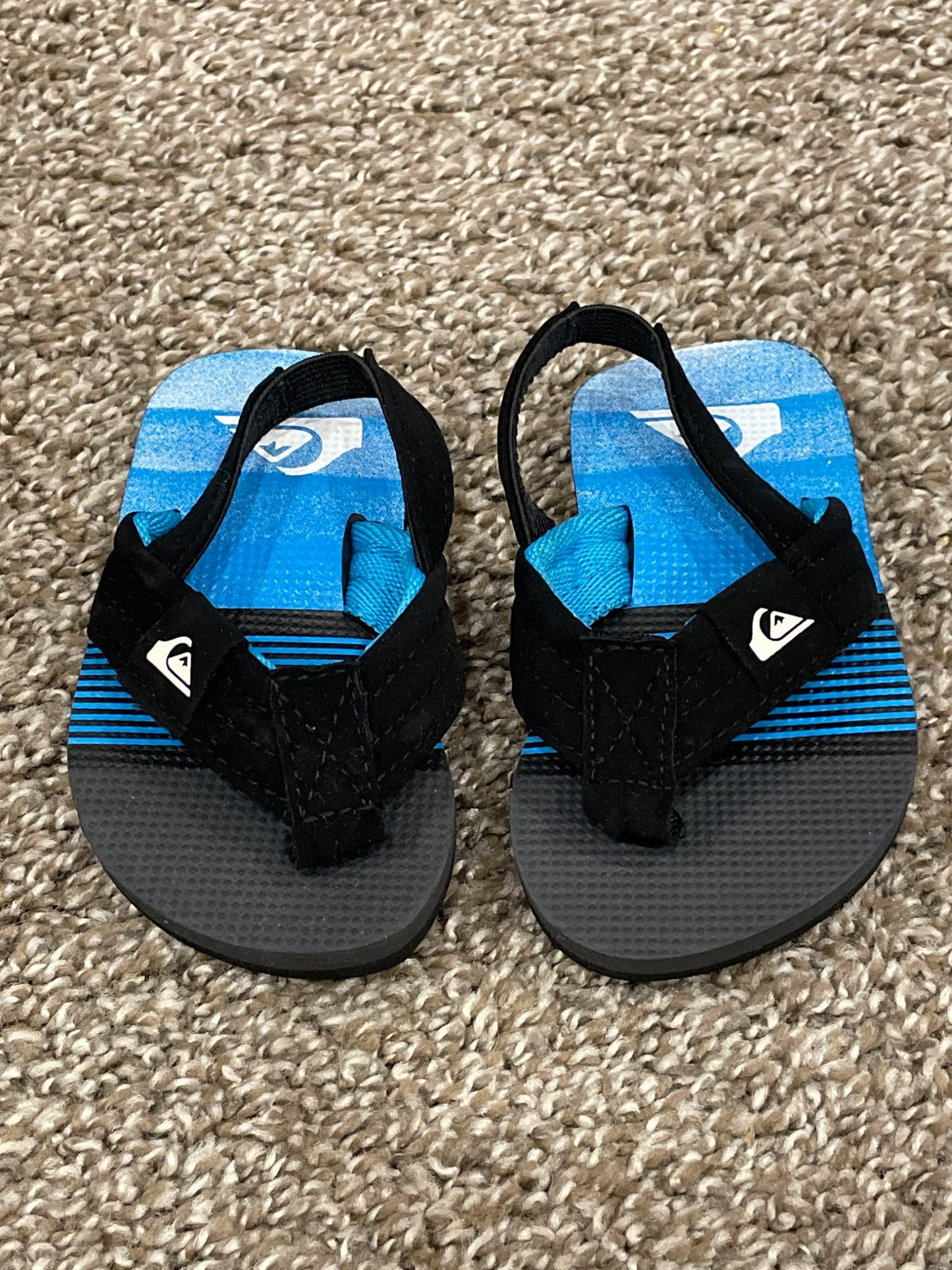 Toddler boys Quiksilver sandals, Size 3, Excellent Used Condition (EUC), Shoes 3 (Baby: 0-12 mth)