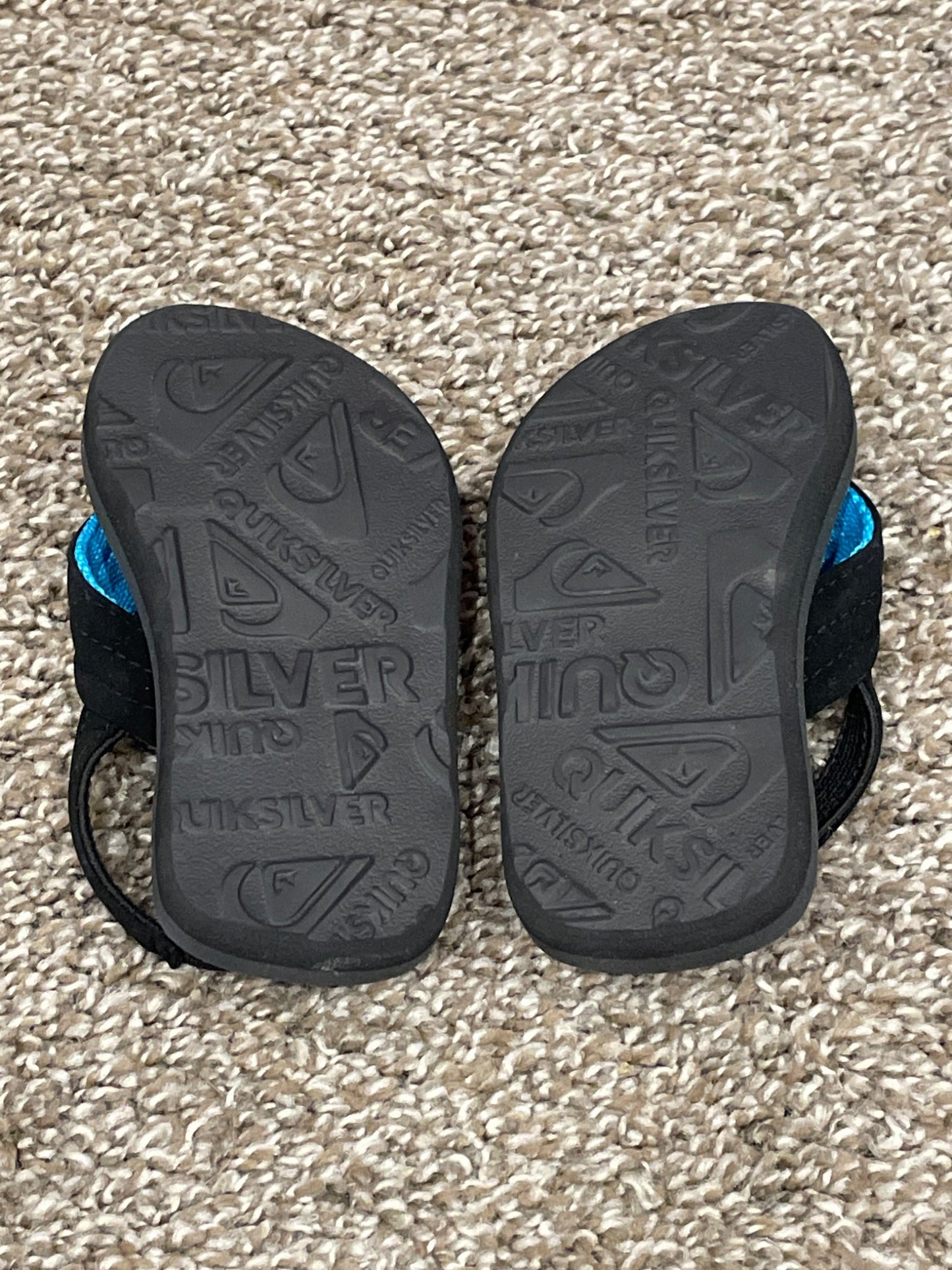 Toddler boys Quiksilver sandals, Size 3, Excellent Used Condition (EUC), Shoes 3 (Baby: 0-12 mth)