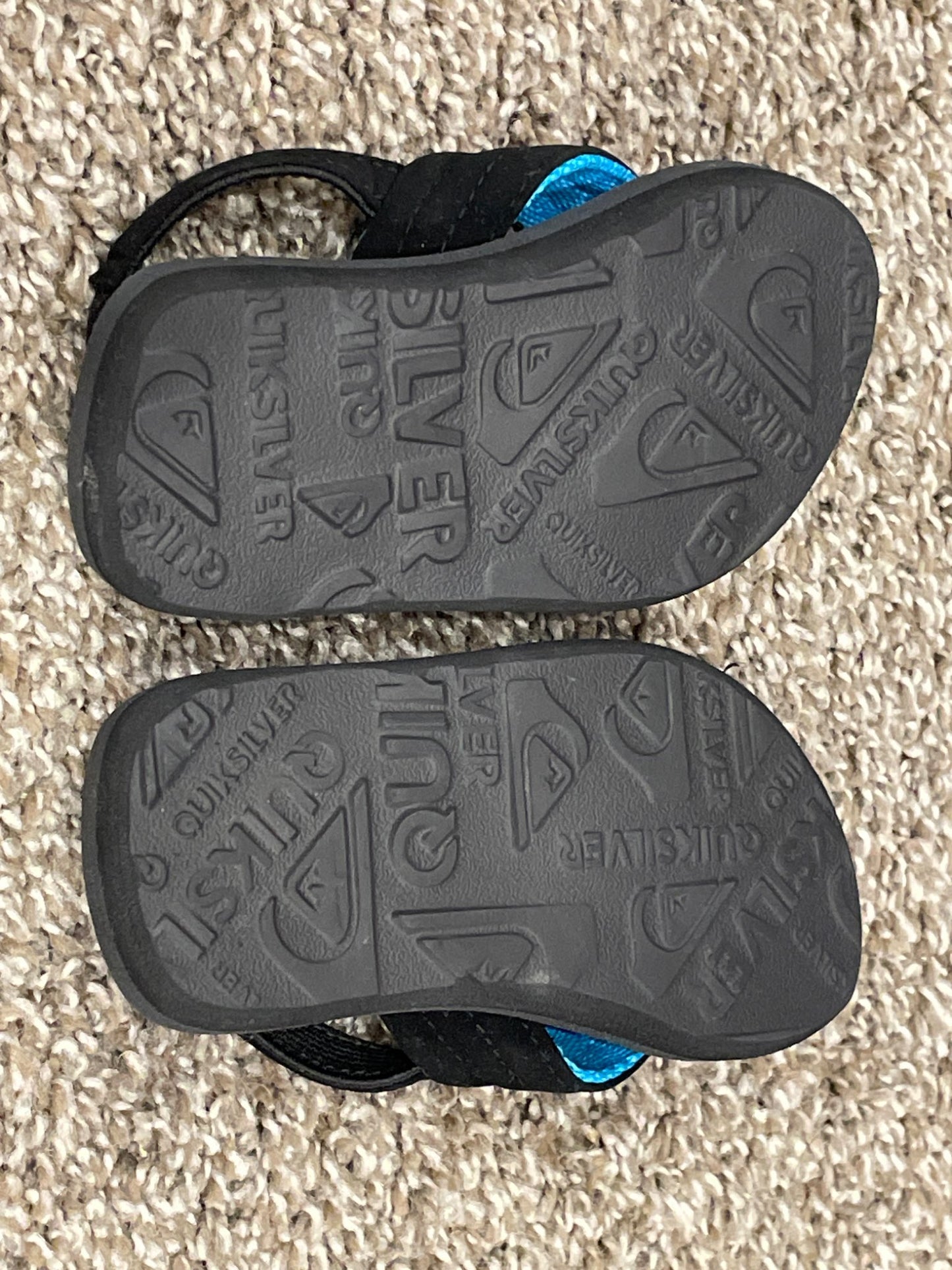 Toddler boys Quiksilver sandals, Size 3, Excellent Used Condition (EUC), Shoes 3 (Baby: 0-12 mth)