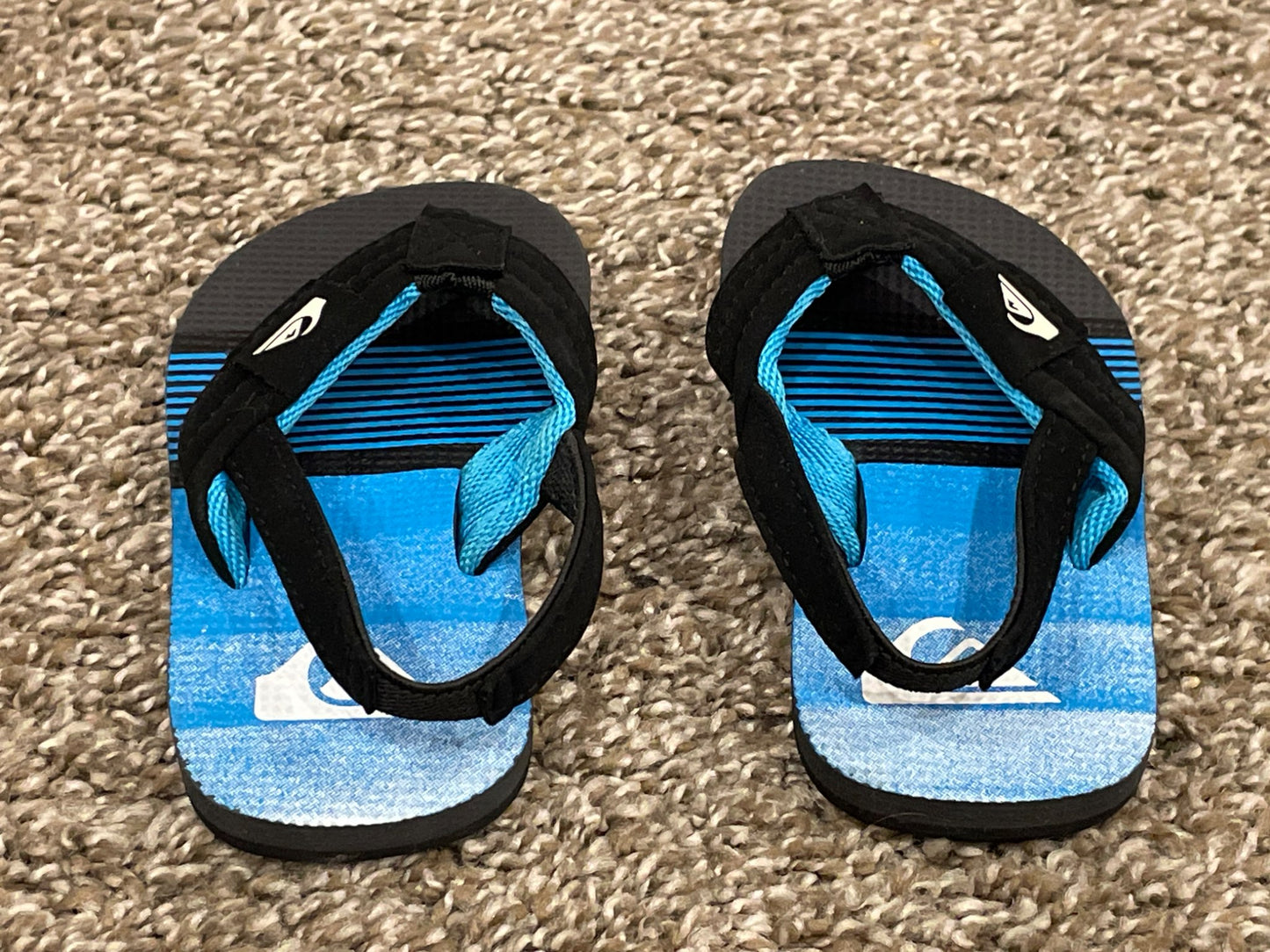Toddler boys Quiksilver sandals, Size 3, Excellent Used Condition (EUC), Shoes 3 (Baby: 0-12 mth)