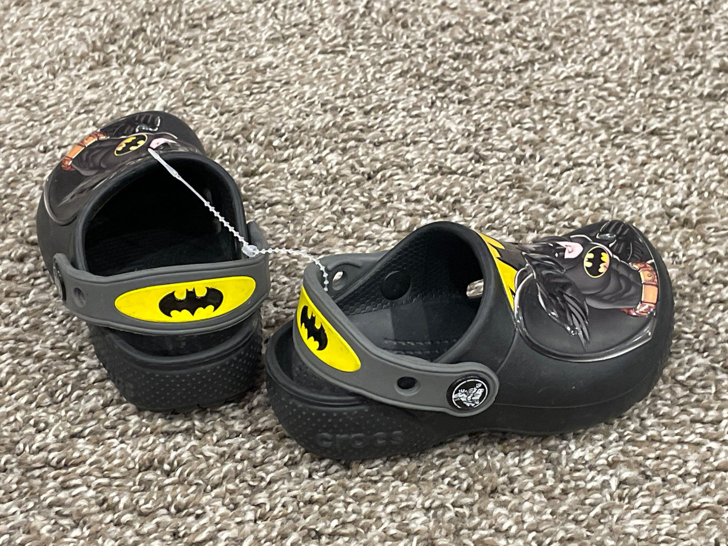 Boys, size 7, Batman Crocs, Very Good Used Condition (VGUC), Shoes 7 (Walkers:12-24 mth)