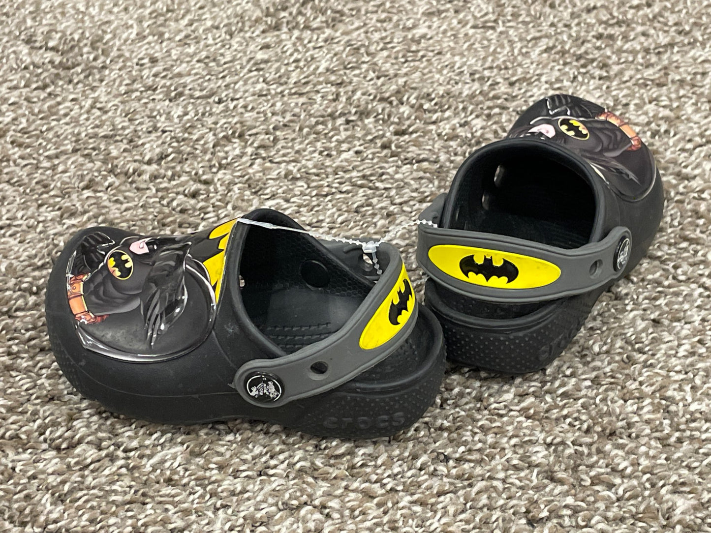 Boys, size 7, Batman Crocs, Very Good Used Condition (VGUC), Shoes 7 (Walkers:12-24 mth)