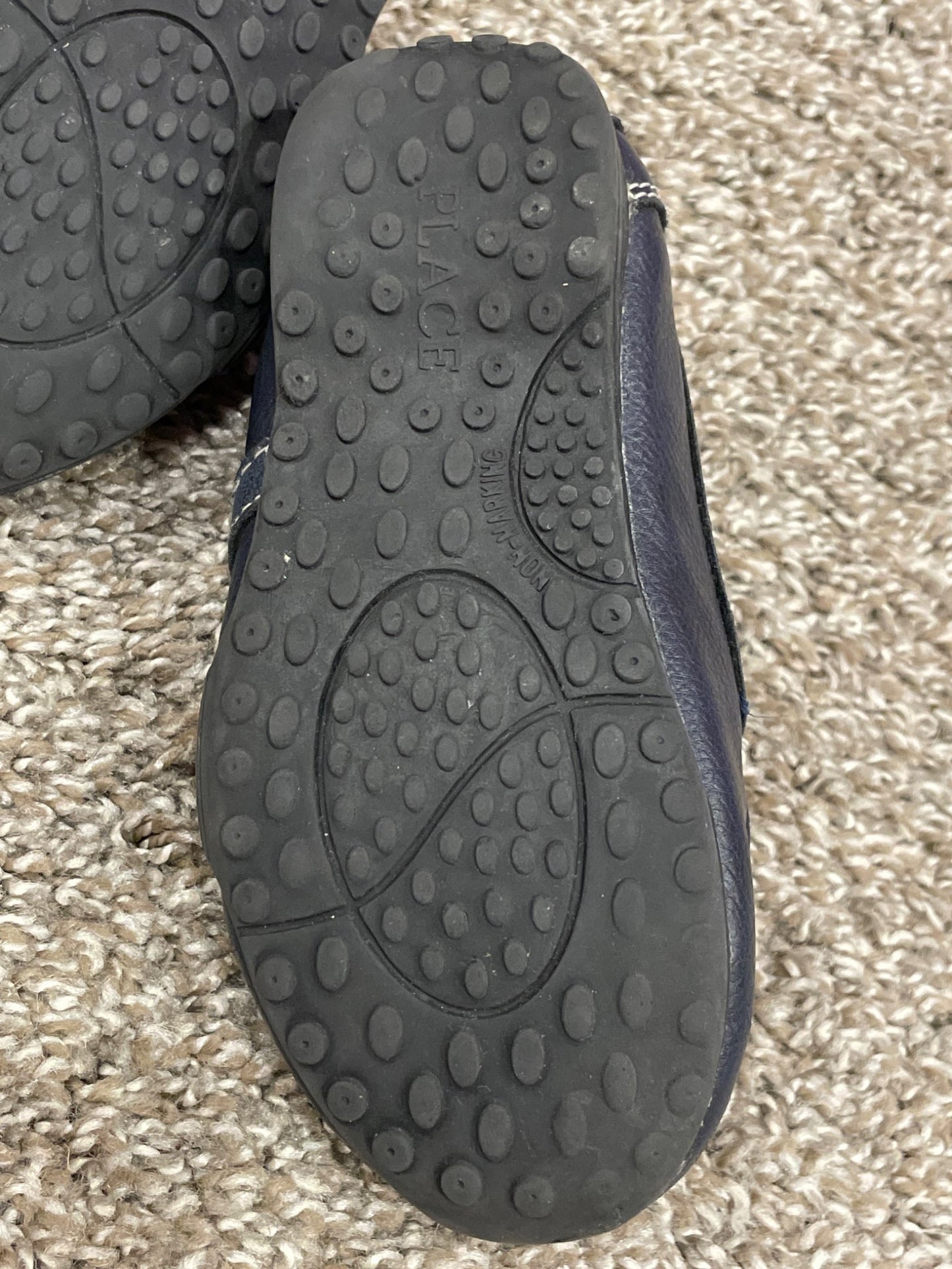 Boys Navy Blue Loafers from The Children’s Place, Size 9, Very Good Used Condition (VGUC), Shoes 9 (Toddler:2-4yr)