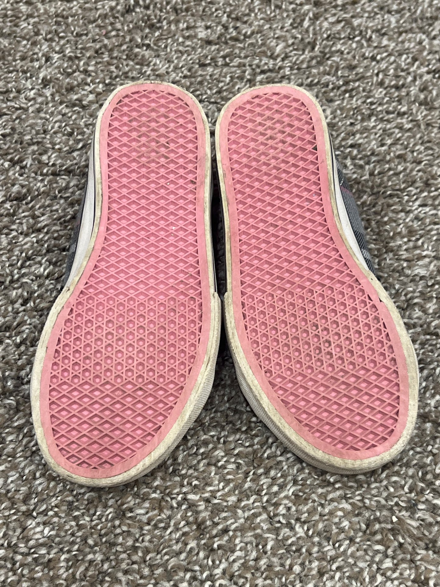 Girls Grey / Pink /Black Plaid Vans, size 10.5, Very Good Used Condition (VGUC), Shoes 10.5 (Toddler:2-4yr)
