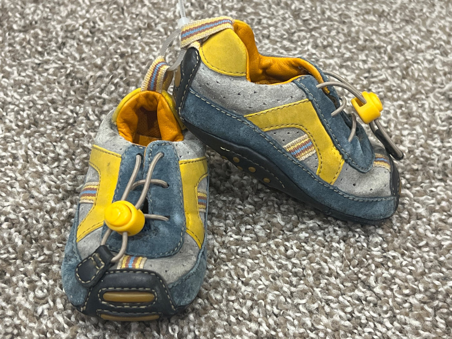 Baby Boys First Shoes by Clarks, size 2.5, VGUC, Shoes 2.5 (Baby: 0-12 mth)