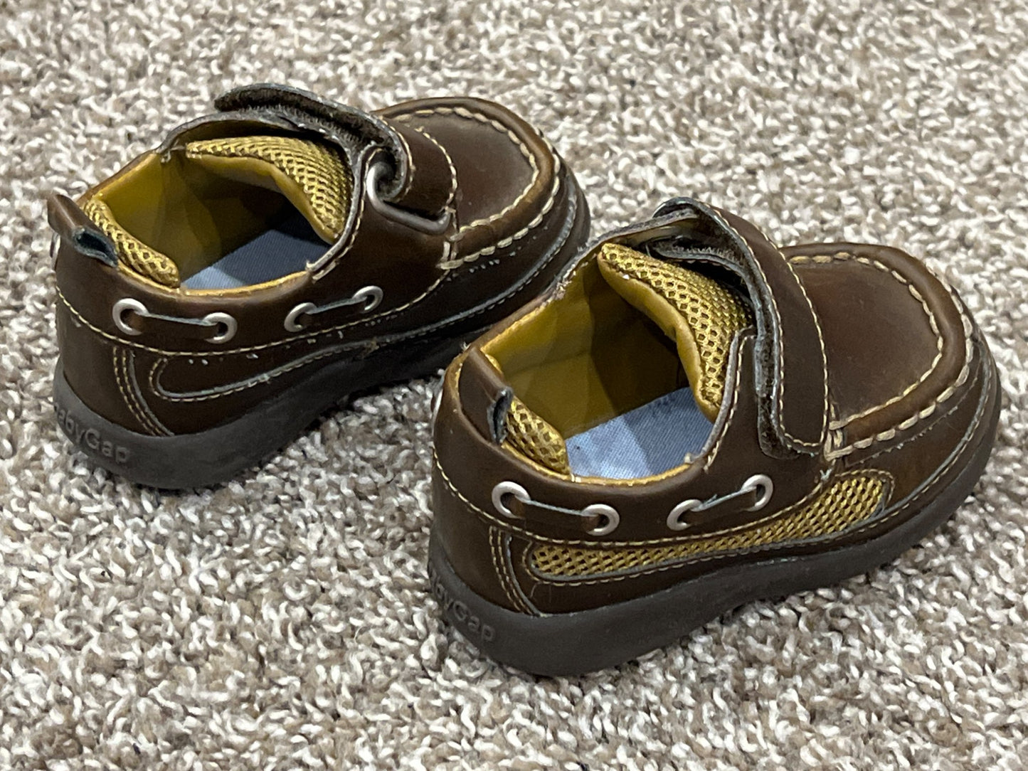Boys, baby GAP, Brown Loafers, size 5, VGUC, Shoes 5 (Walkers:12-24 mth)