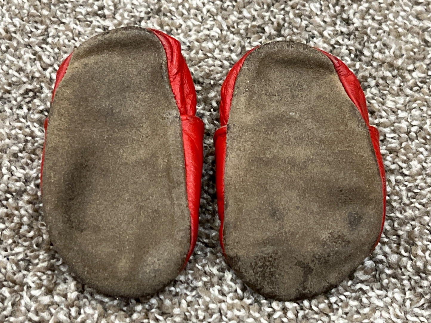 Robeez, Red Hockey, soft sole shoes, size 6-12 mos, VGUC, Shoes 2.5 (Baby: 0-12 mth)
