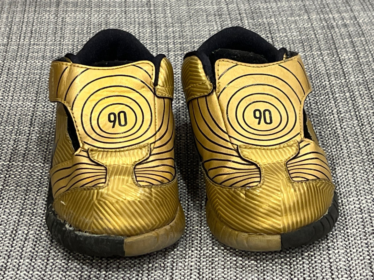 Nike 90 Gold Running Shoes, Sneakers, Runners, Size 7.5, VGUC, Shoes 7.5 (Toddler:2-4yr)