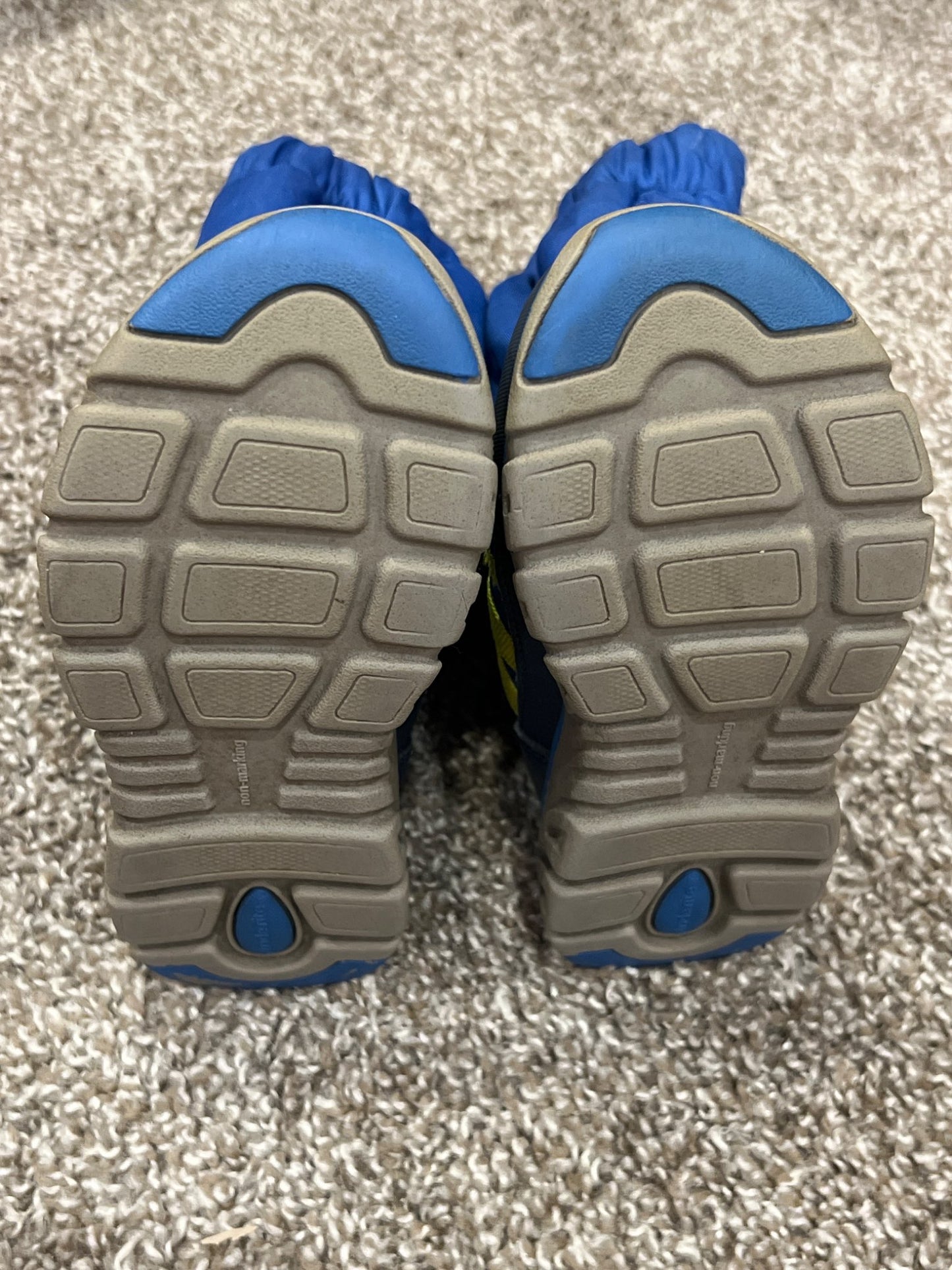 Boys, Blue Running Shoe Winter Boots, Size 10, VGUC, Shoes 10 (Toddler:2-4yr)