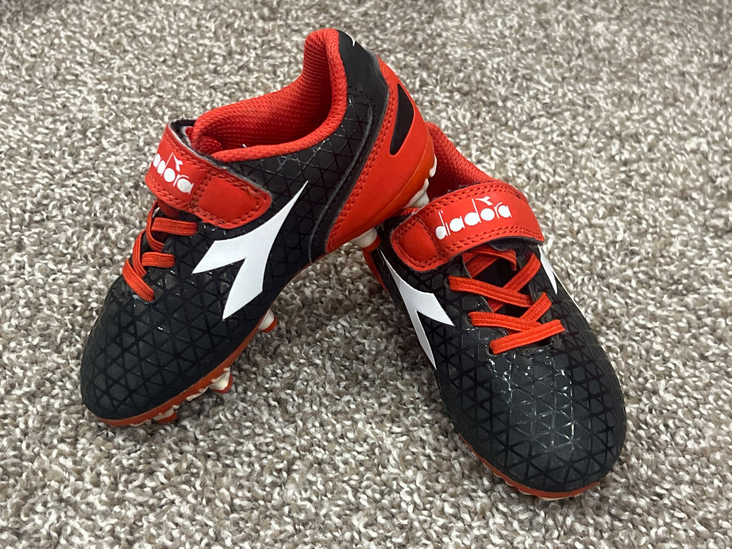 Diadora Soccer Cleats, size 9T, VGUC, Shoes 9 (Toddler:2-4yr)