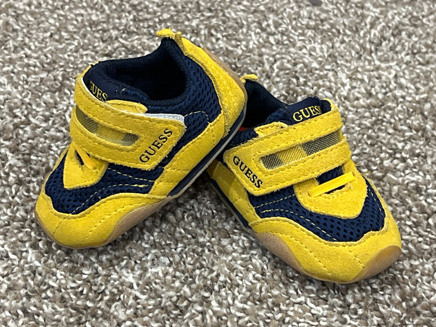 Baby Boys, Guess Sneakers, size 2, VGUC, Shoes 2 (Baby: 0-12 mth)