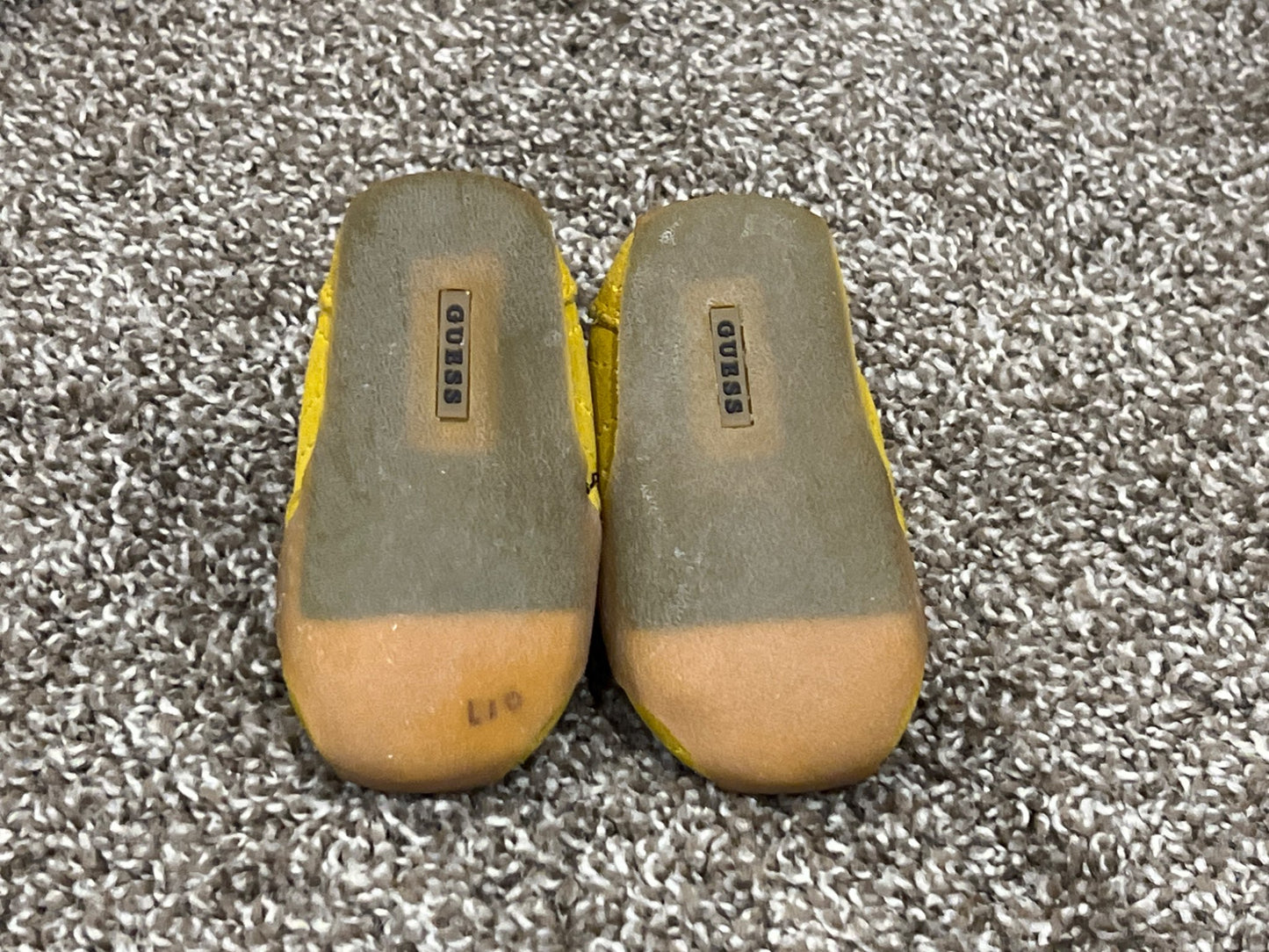 Baby Boys, Guess Sneakers, size 2, VGUC, Shoes 2 (Baby: 0-12 mth)