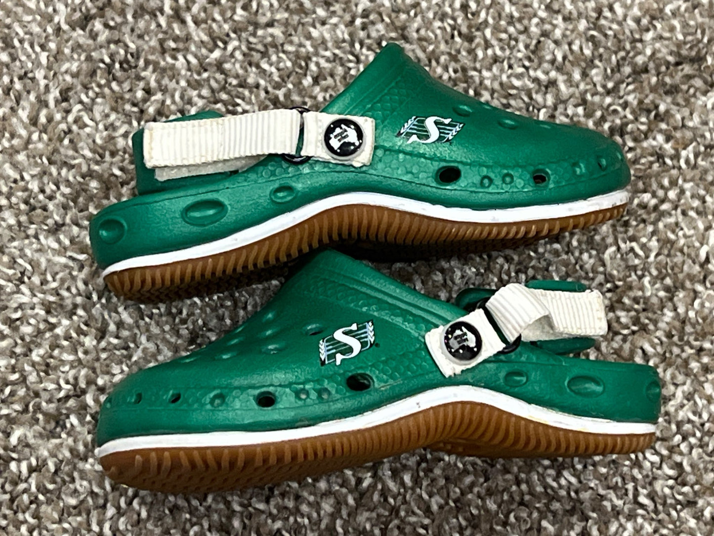 Toddler Saskatchewan Roughrider Sandals, size 6-7, VGUC, Shoes 6 (Walkers:12-24 mth)