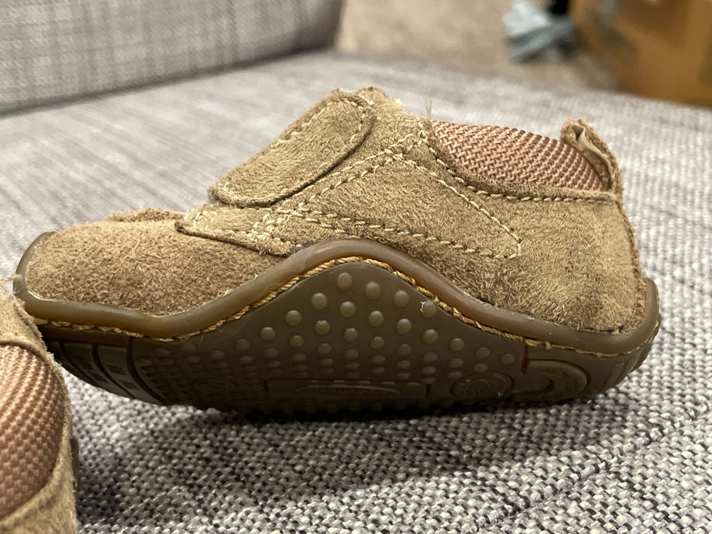 Baby Boys Dr. Scholl’s Suede shoes, size 2, VGUC, Shoes 2 (Baby: 0-12 mth)