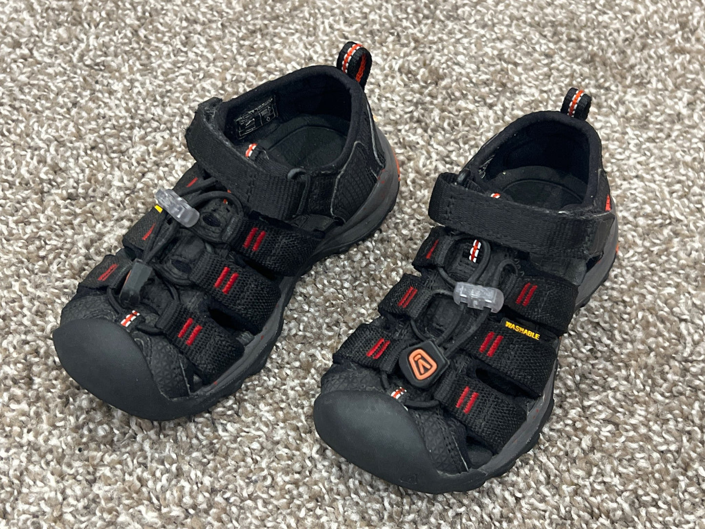 Toddler boys, Keen Sandals, size 8, VGUC, Shoes 8 (Toddler:2-4yr)
