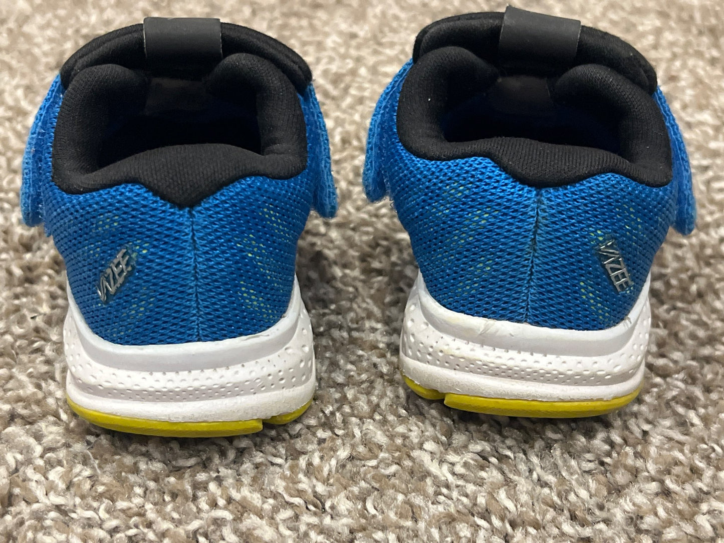 Toddler Boys, Blue New Balance Running Shoes Sneakers, size 5.5 (VGUC), Shoes 5.5 (Walkers:12-24 mth)