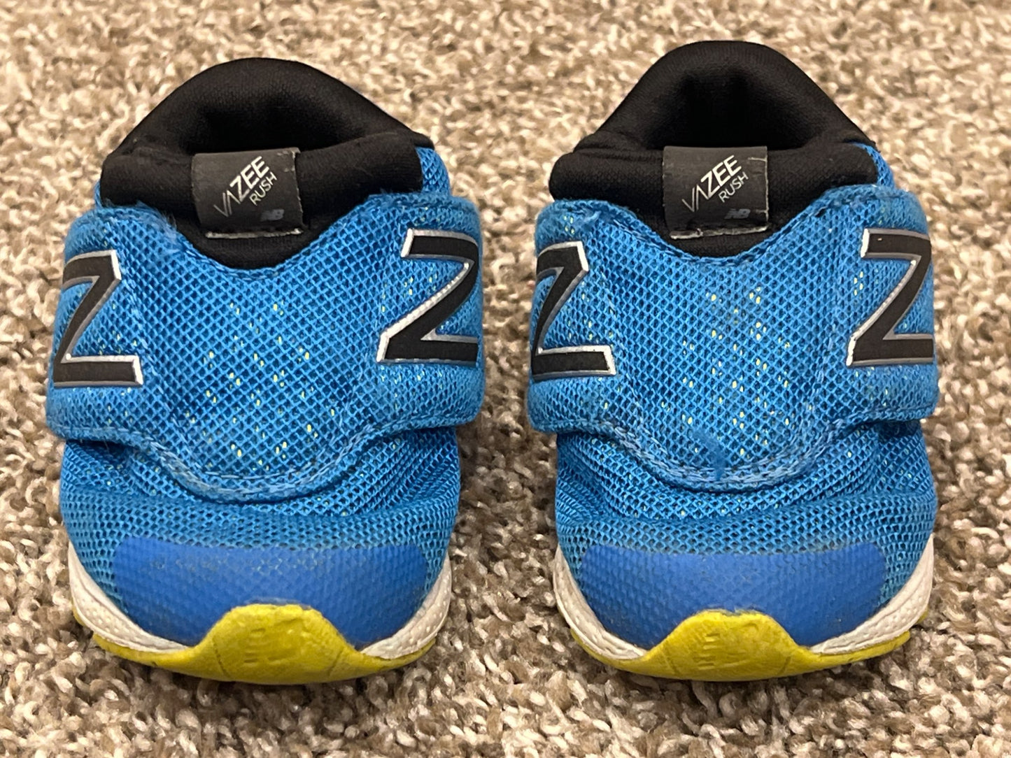 Toddler Boys, Blue New Balance Running Shoes Sneakers, size 5.5 (VGUC), Shoes 5.5 (Walkers:12-24 mth)