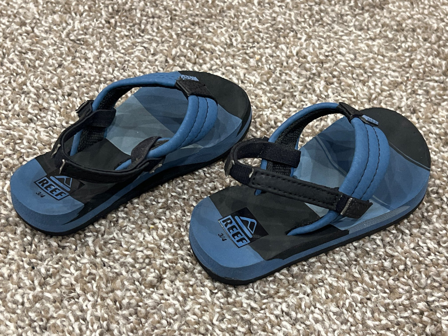 Toddler Boys, Reef Sandals Flip Flops, size 4, VGUC, Shoes 4 (Baby: 0-12 mth)
