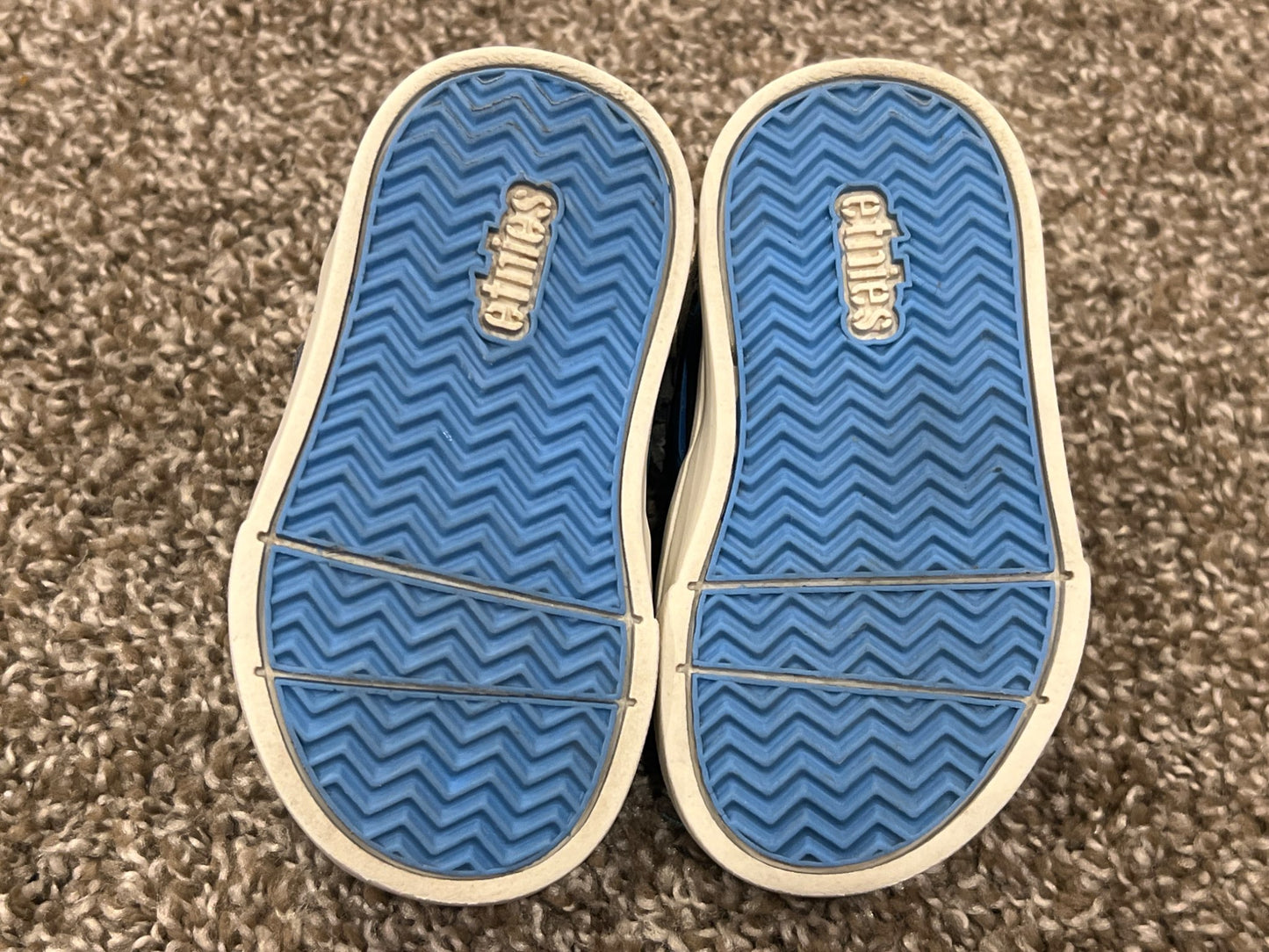 Toddler Boys, Hi-top Sneakers, from Etnies, size 5, VGUC, Shoes 5 (Walkers:12-24 mth)