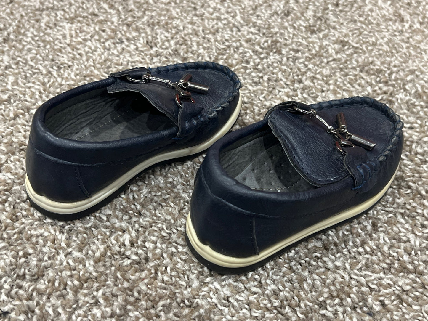 Toddler Boys, Navy Boats Shoes, size 5.5, VGUC, Shoes 5.5 (Walkers:12-24 mth)