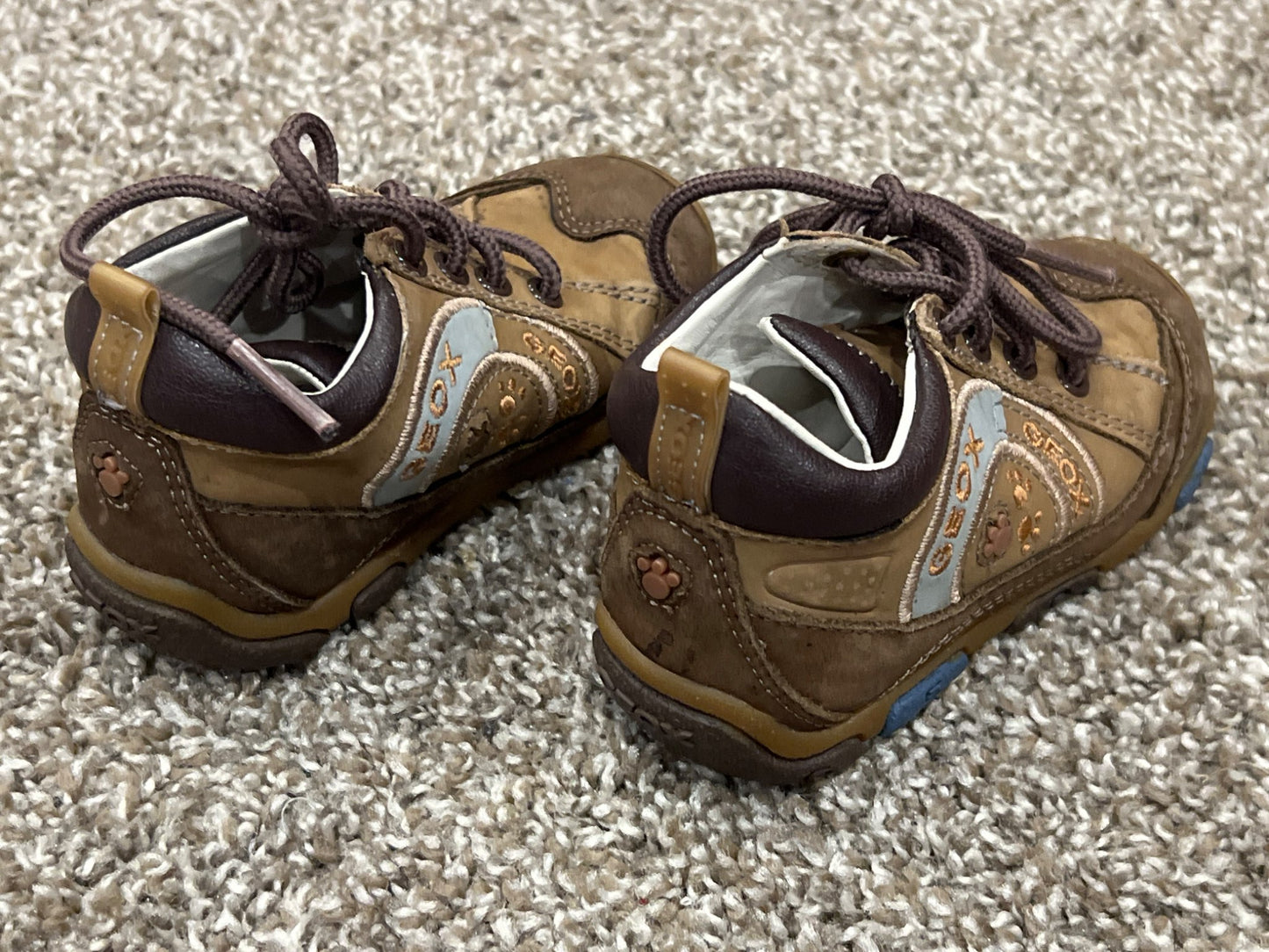 Toddler Boys, Geox Sneakers, Running Shoes, size 5.5, VGUC, Shoes 5.5 (Walkers:12-24 mth)