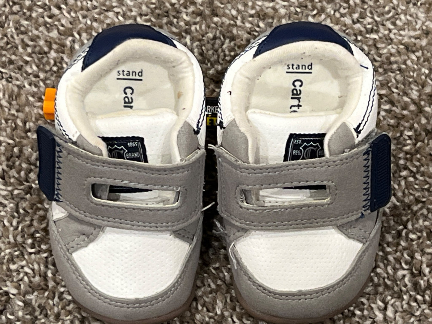 Toddler Boys, Carter’s Velcro Sneakers, size 3, VGUC, Shoes 3 (Baby: 0-12 mth)