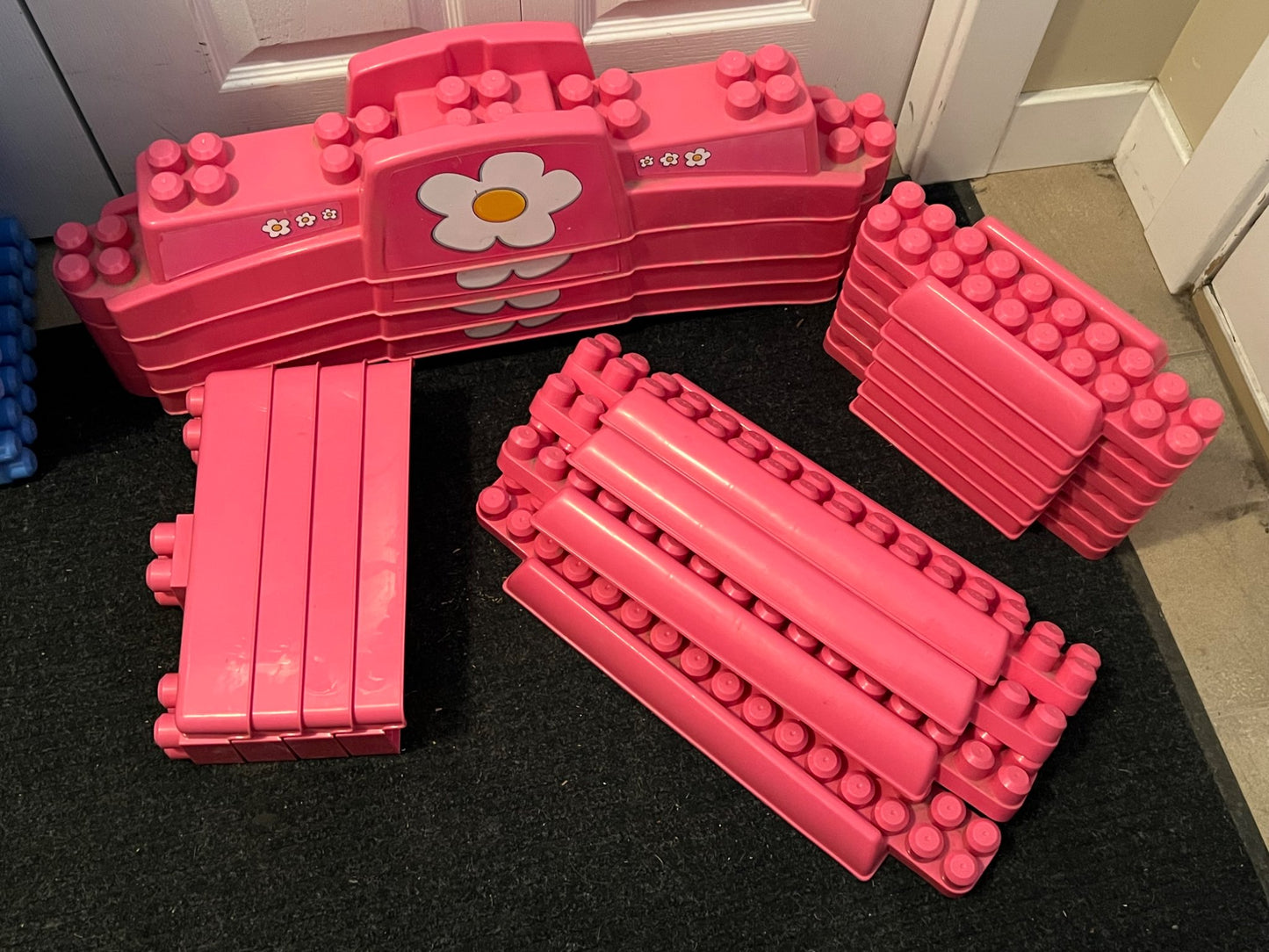 Mega Bloks Mega Play My Own Home Victorian Playhouse