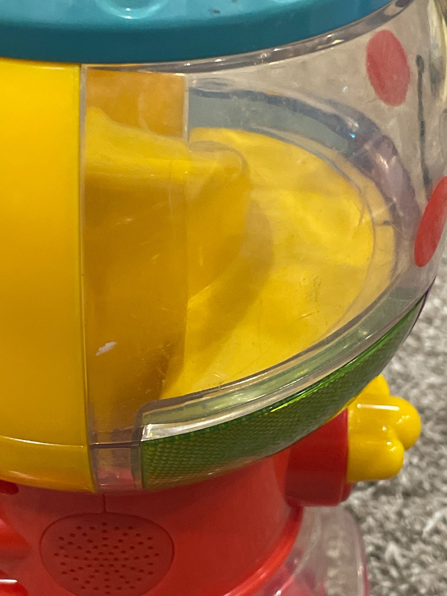 Fisher-Price Roll-a-rounds Swirlin’ Surprise Gumballs