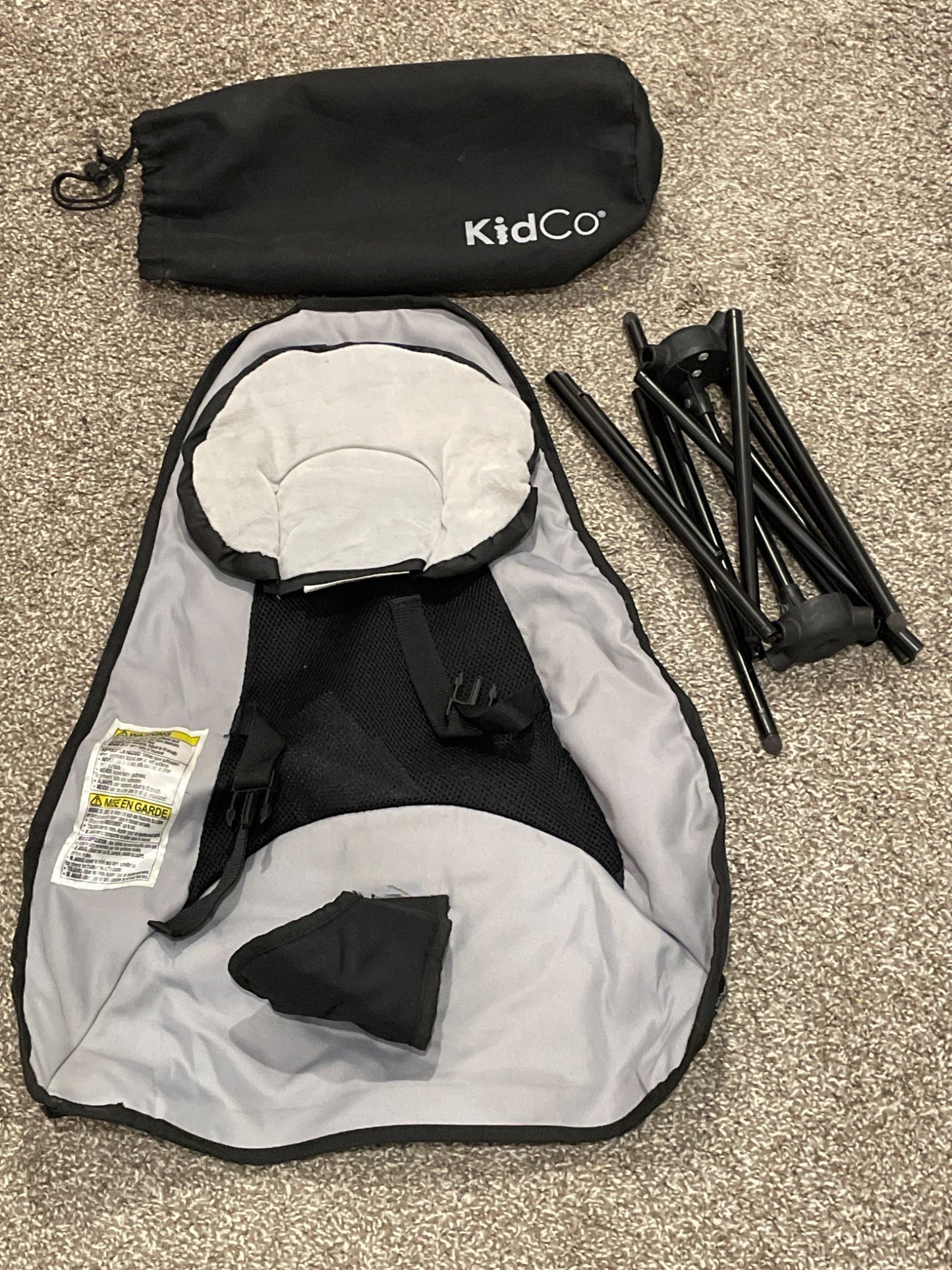 KidCo BouncePod Travel Bouncer, VGUC, MSRP: $65Cdn
