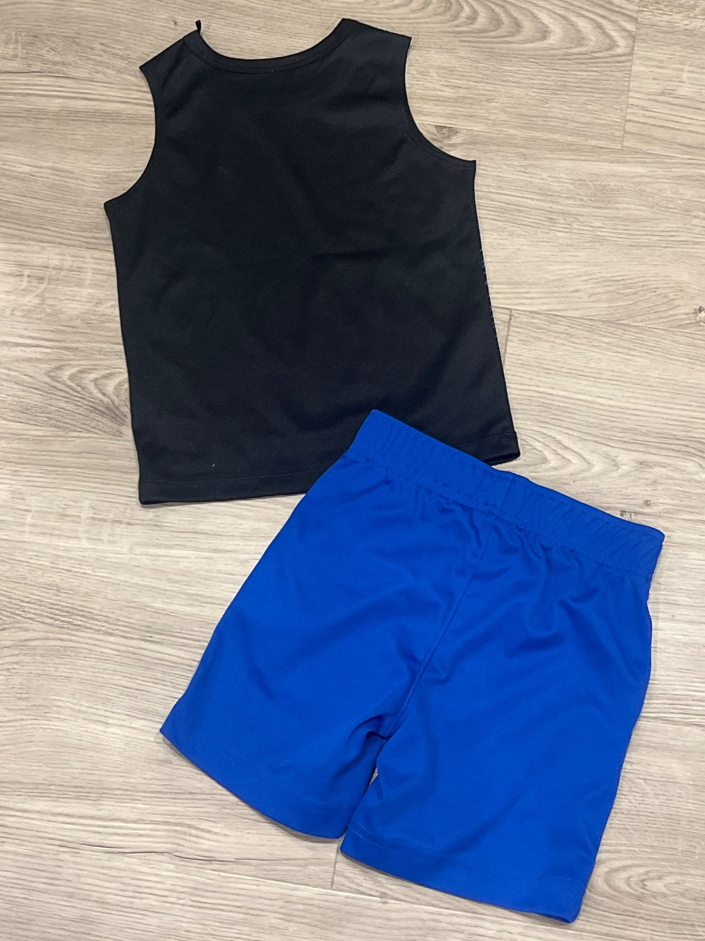 Boys Skechers 3-pc Tank Top, T-shirt and Shorts Set, size 4T, EUC, Kids 4/4T