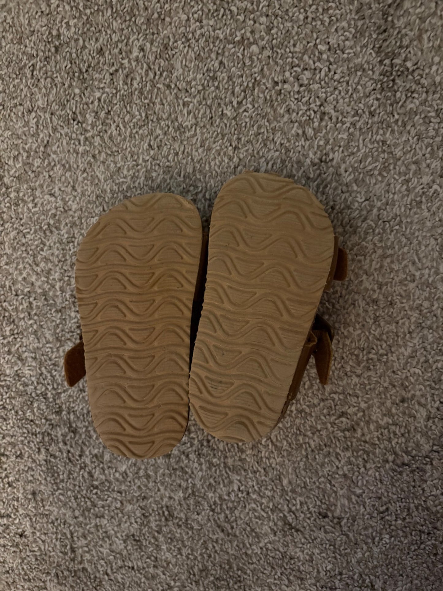 Children's Place Brown leather sandals size C5 , Shoes 5 (Walkers:12-24 mth)
