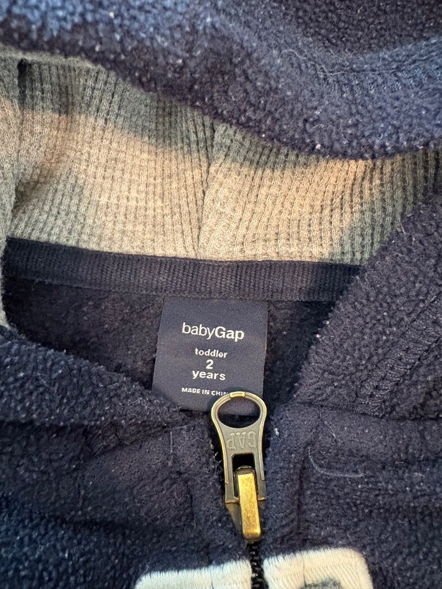 2T Boy's Navy Outfit Bundle - Baby Gap + Carters + Old Navy , Kids 2T