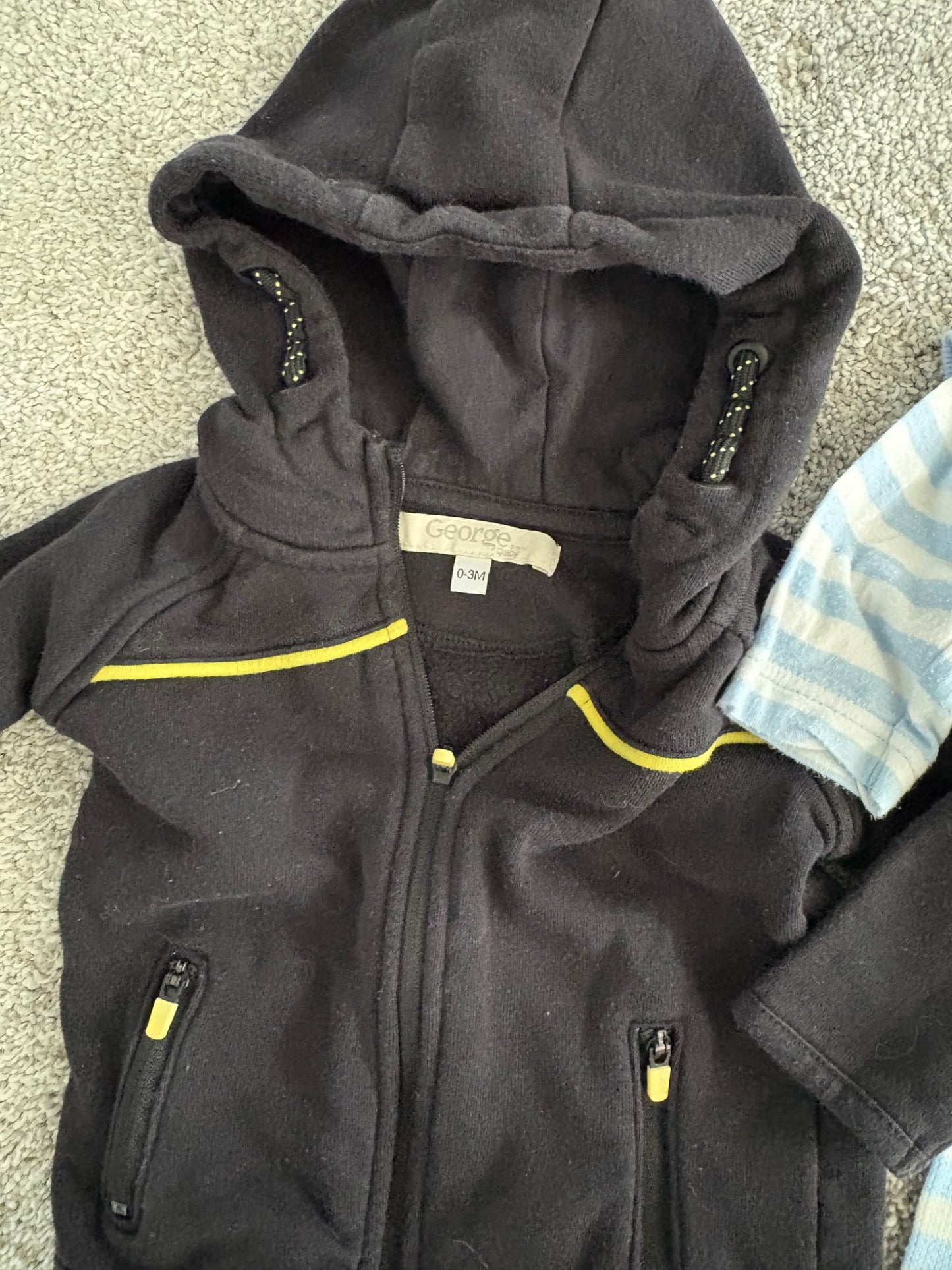 0-3 month boy bundle - Baby gap + Carter's + George, Kids 3 Month (0-3M)