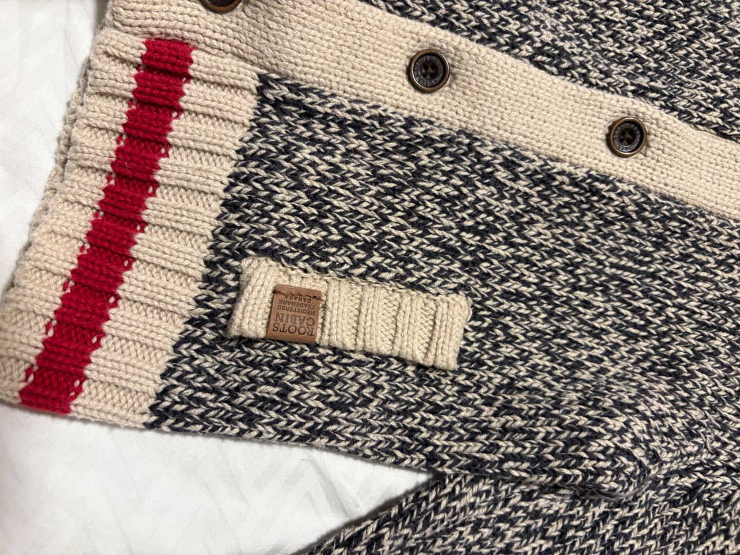 Roots Cabin Sweater Cardigan 18-24 MSRP $55+, Kids 24 Month (18-24M)