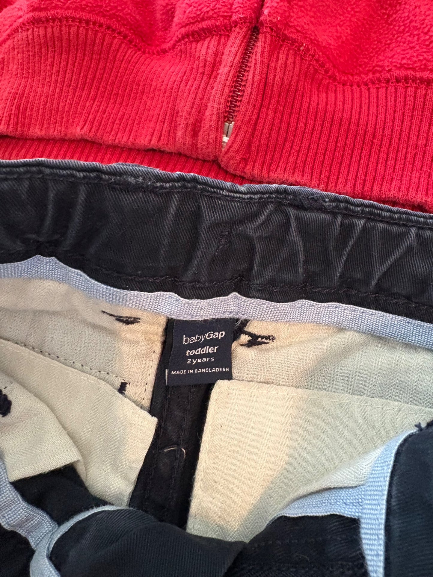 2T Bundle - 1 Baby Gap Hoodie, 2 Baby Gap Pants + 1 Oshkosh shirt , Kids 2T