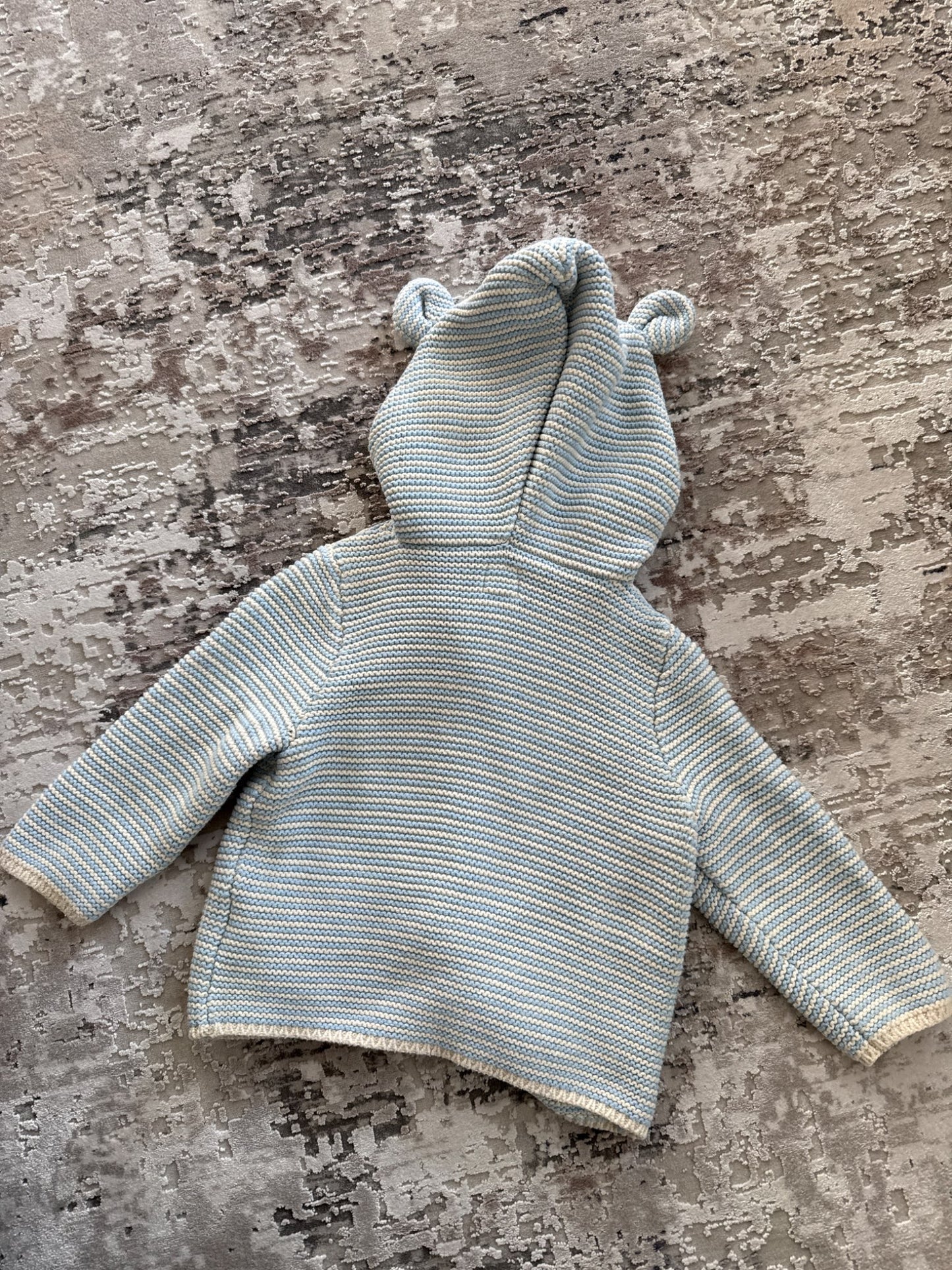 Baby gap size 6-12months blue & white cardigan , Kids 9 Month (6-9M)