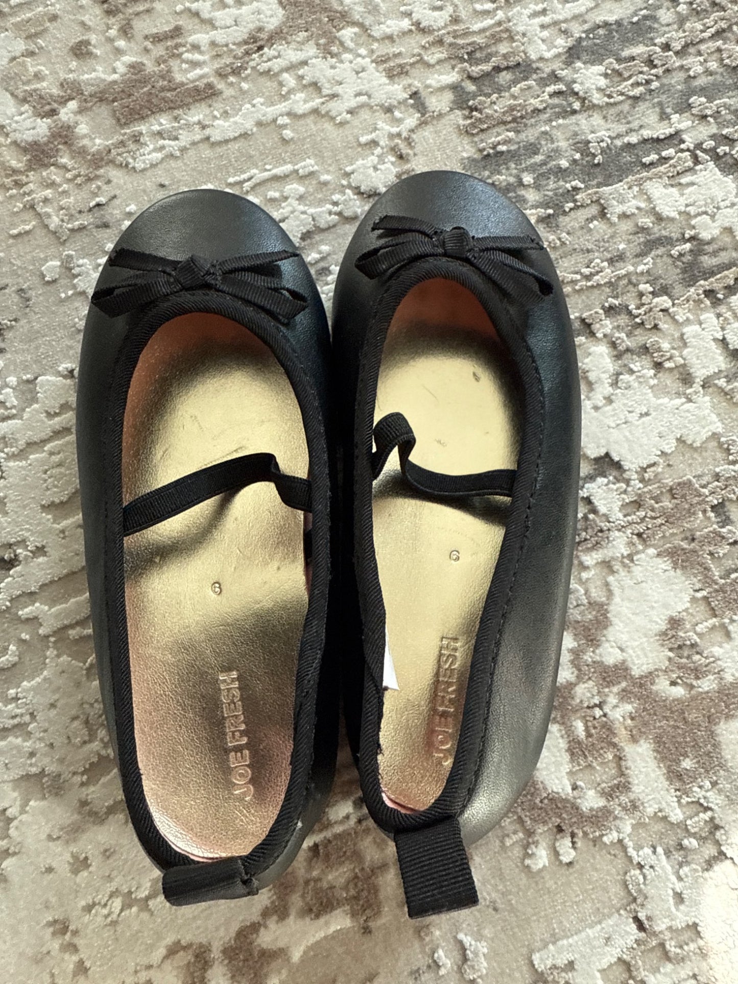 Joe Fresh Size 9 black flats , Shoes 9 (Toddler:2-4yr)