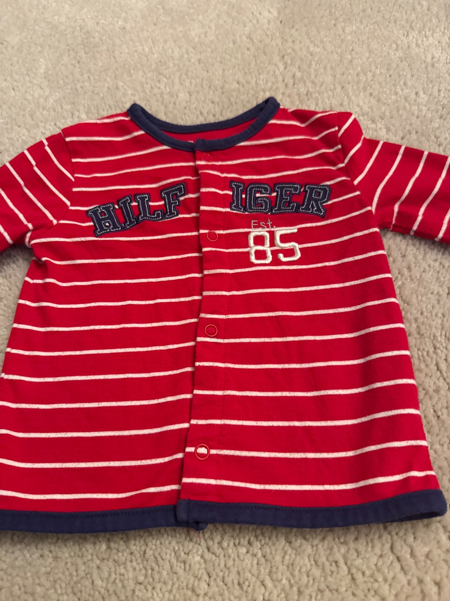 Tommy Hilfiger size 18 M red & navy 2PC set, Kids 18 Month (12-18M)