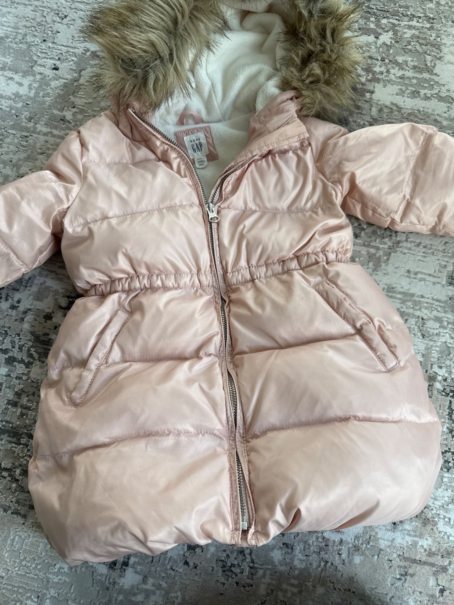 Baby Gap Size 4 pink Parka, Kids 4/4T